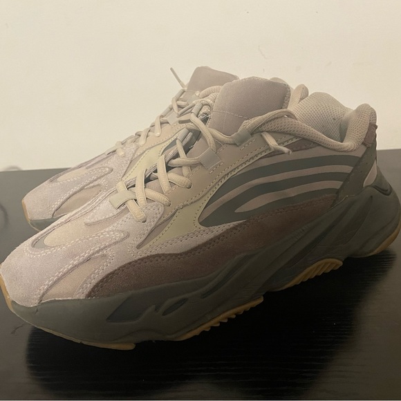 Yeezy Other - ❌SOLD❌Yeezy 700 v2 and 250 off normal price